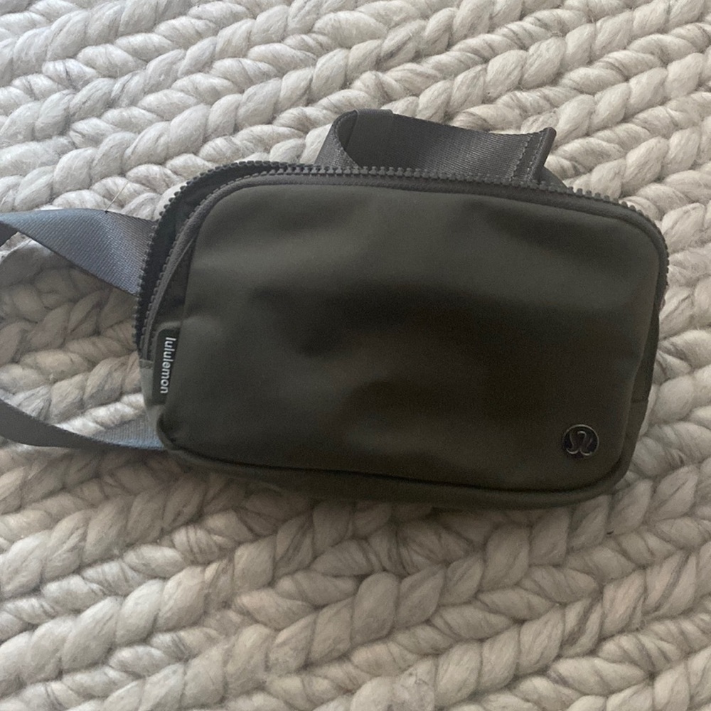 Lululemon Belt Bag